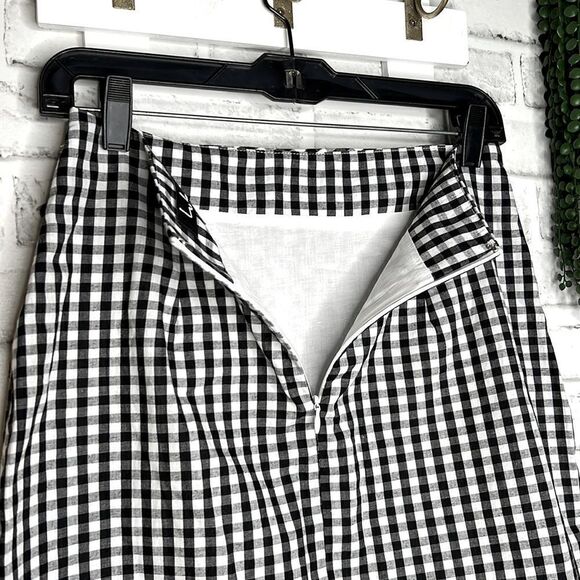 LuLu’s Collegiate Class Black and White Gingham Mini Skirt Country Farmhouse - Picture 6 of 10